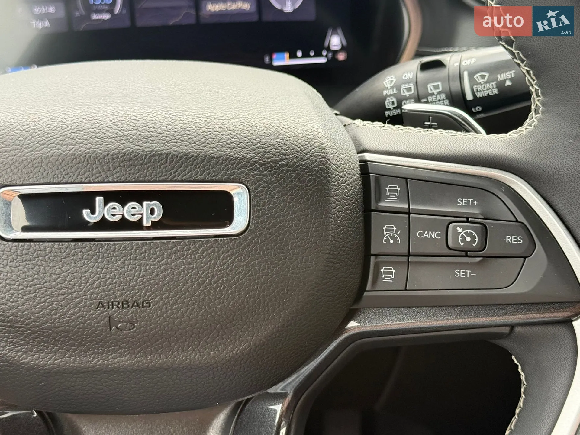 2022 Jeep Grand Cherokee - мініатюра 32