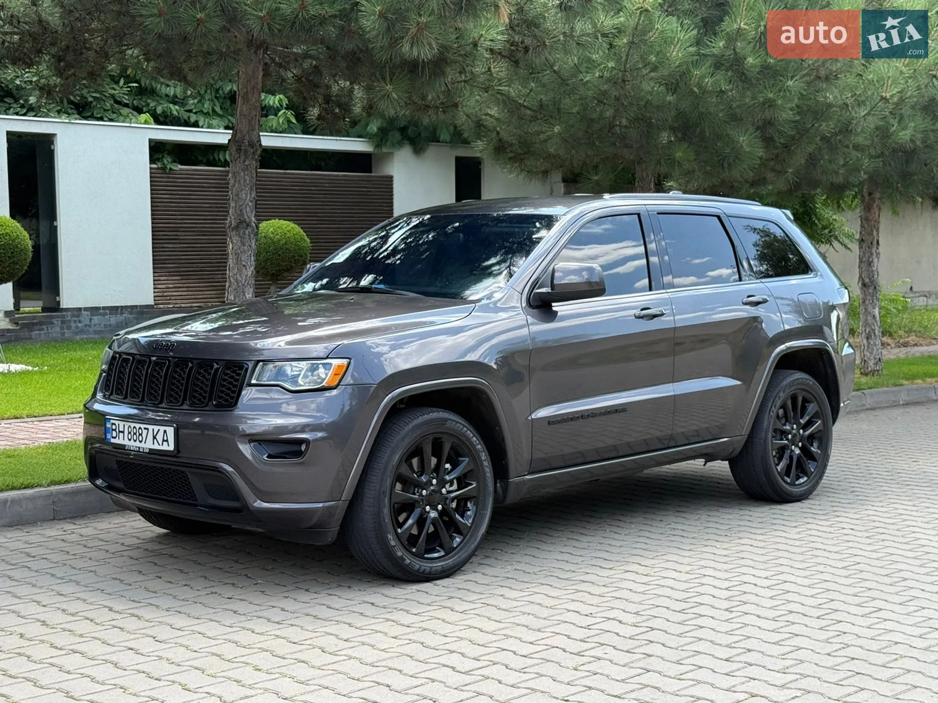 2021 Jeep Grand Cherokee - мініатюра 36