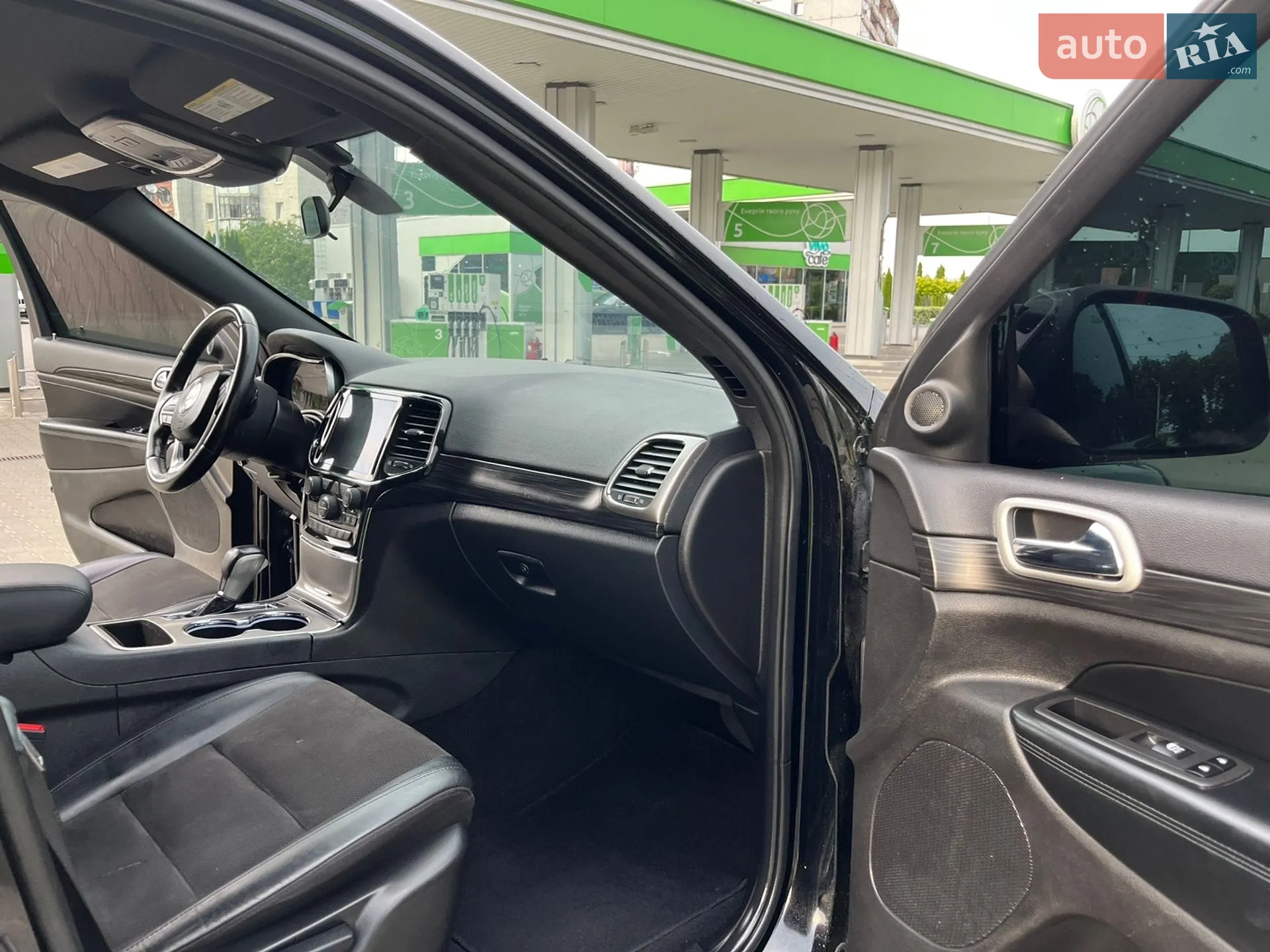 2021 Jeep Grand Cherokee - мініатюра 8