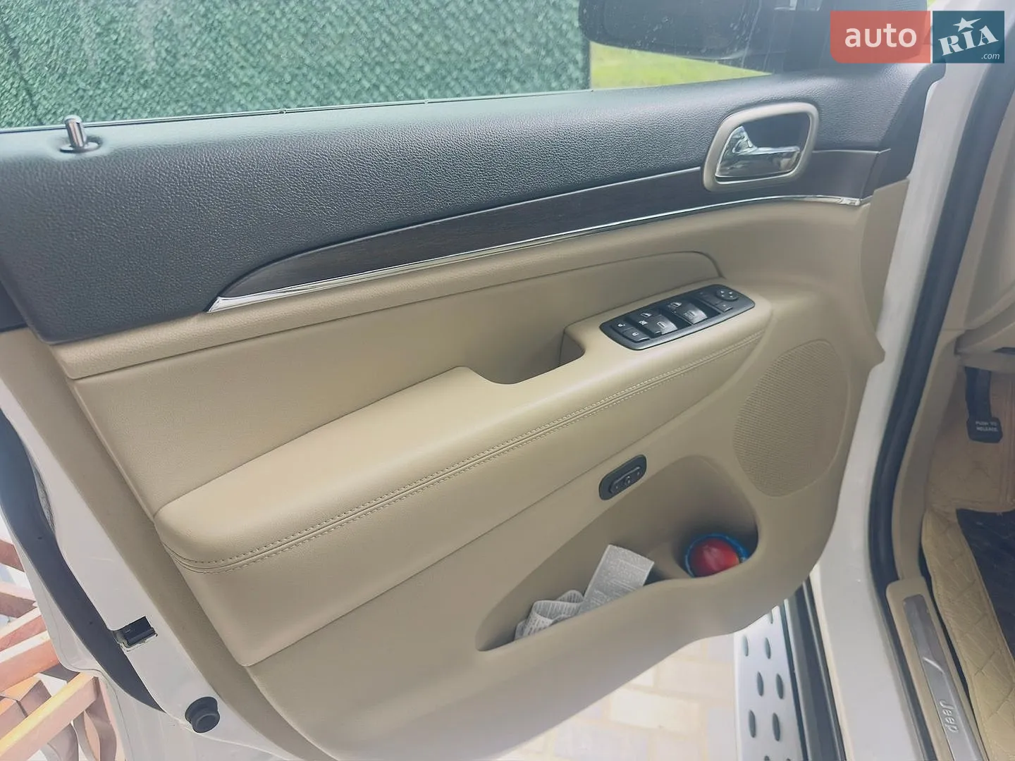 2014 Jeep Grand Cherokee - мініатюра 28