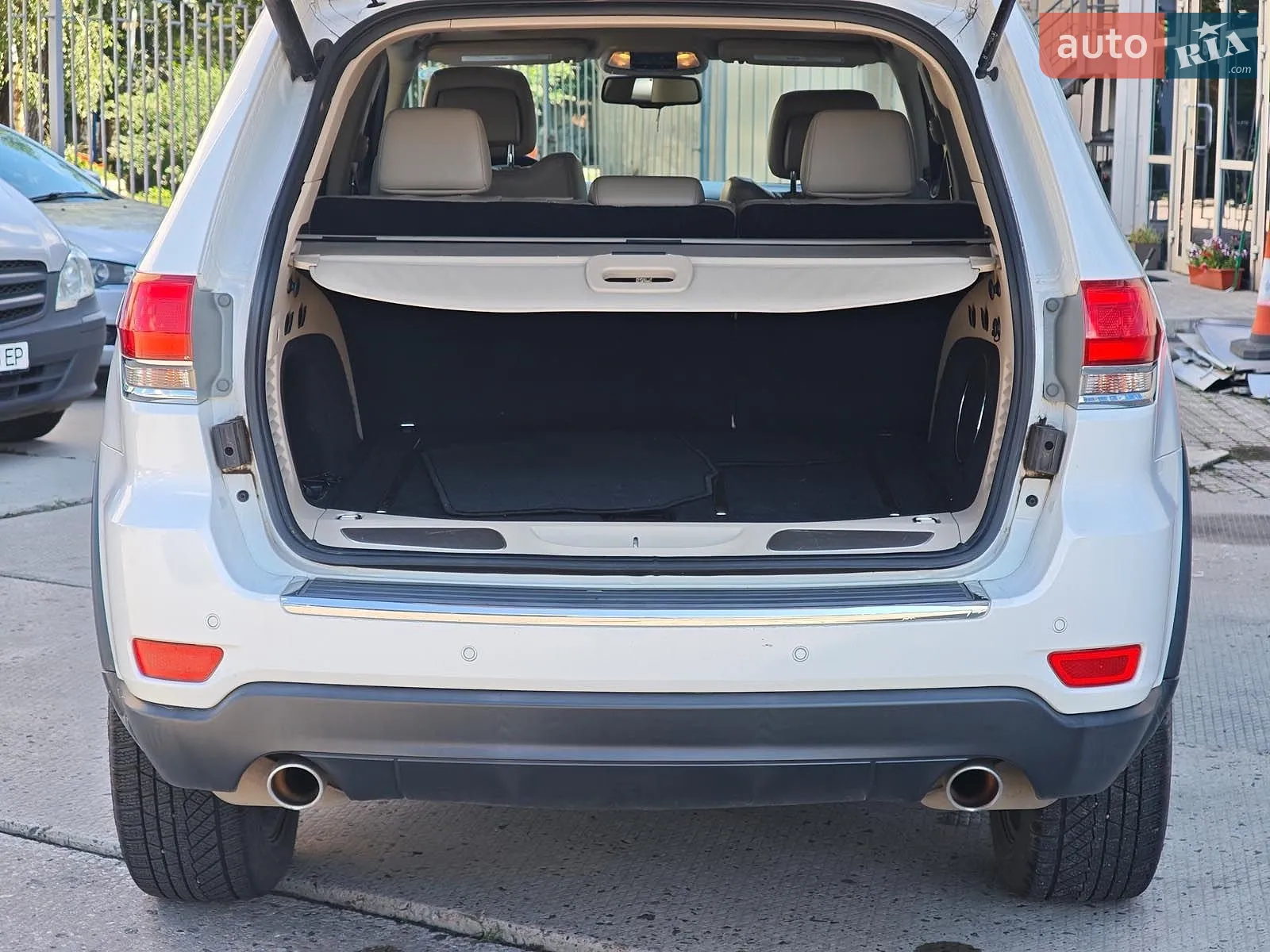2014 Jeep Grand Cherokee - мініатюра 18