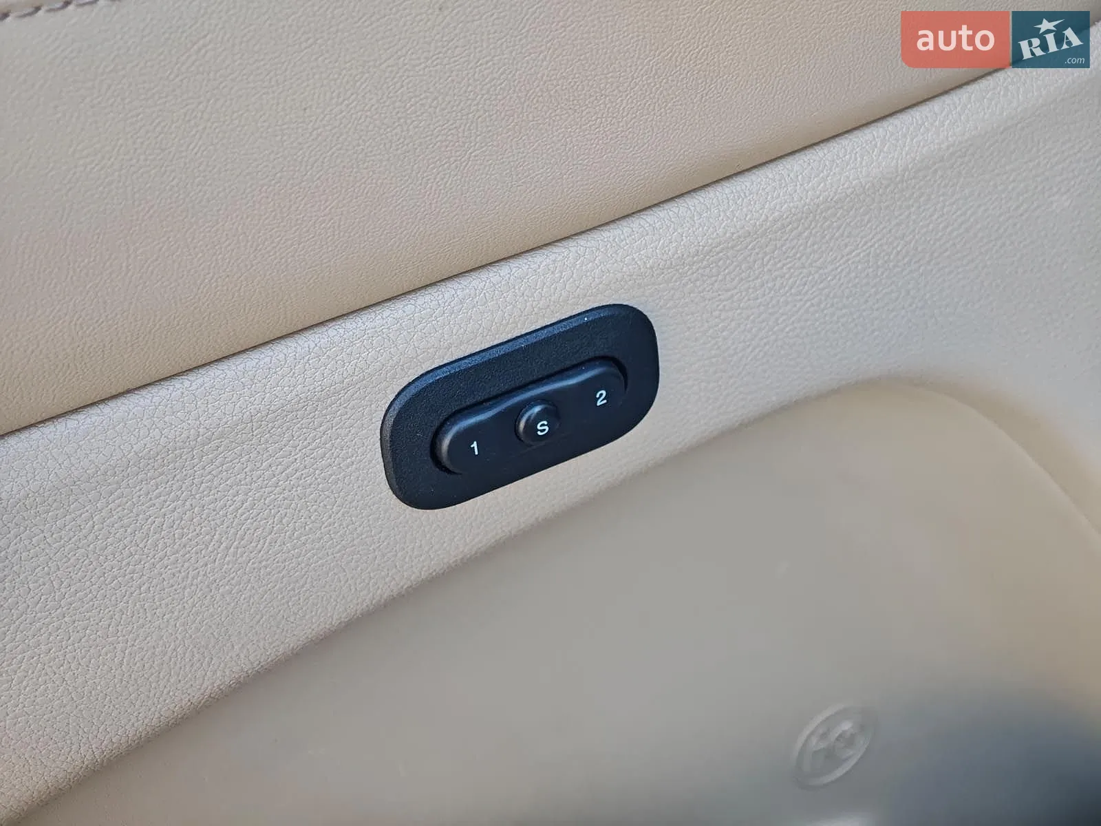 2014 Jeep Grand Cherokee - мініатюра 30