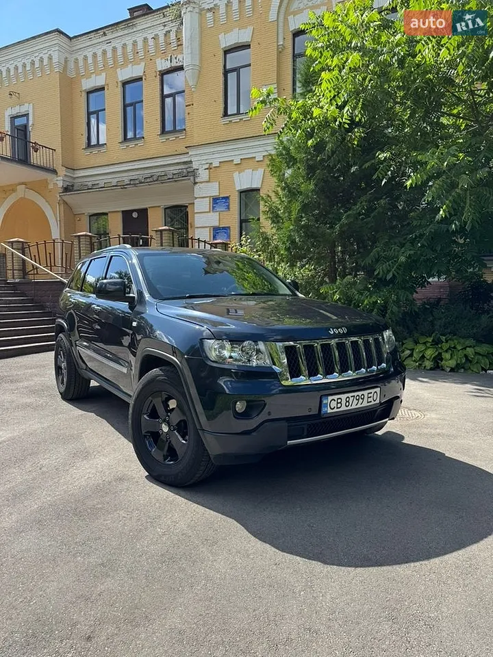 2011 Jeep Grand Cherokee - мініатюра 15