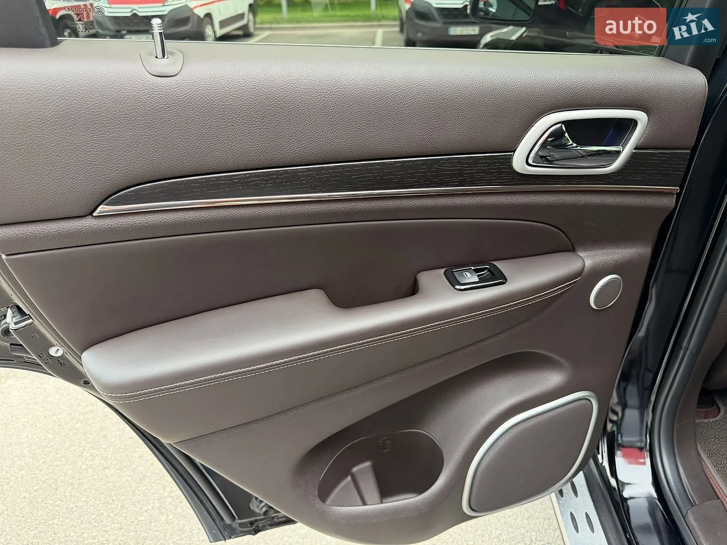 2017 Jeep Grand Cherokee - мініатюра 24