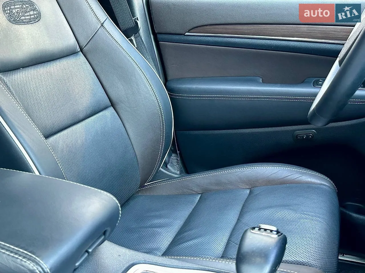 2014 Jeep Grand Cherokee - мініатюра 43
