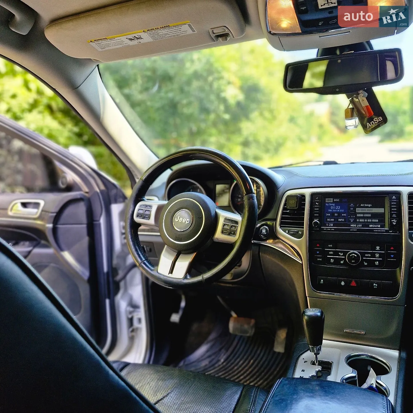 2011 Jeep Grand Cherokee - мініатюра 20