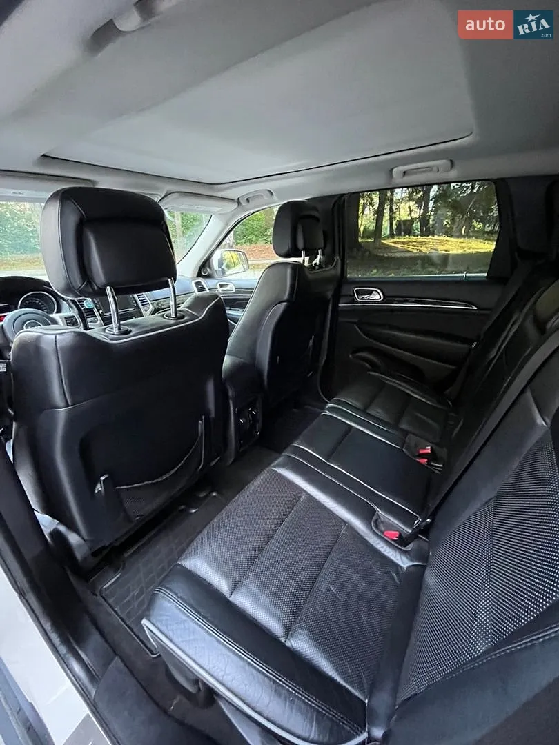 2012 Jeep Grand Cherokee - мініатюра 16