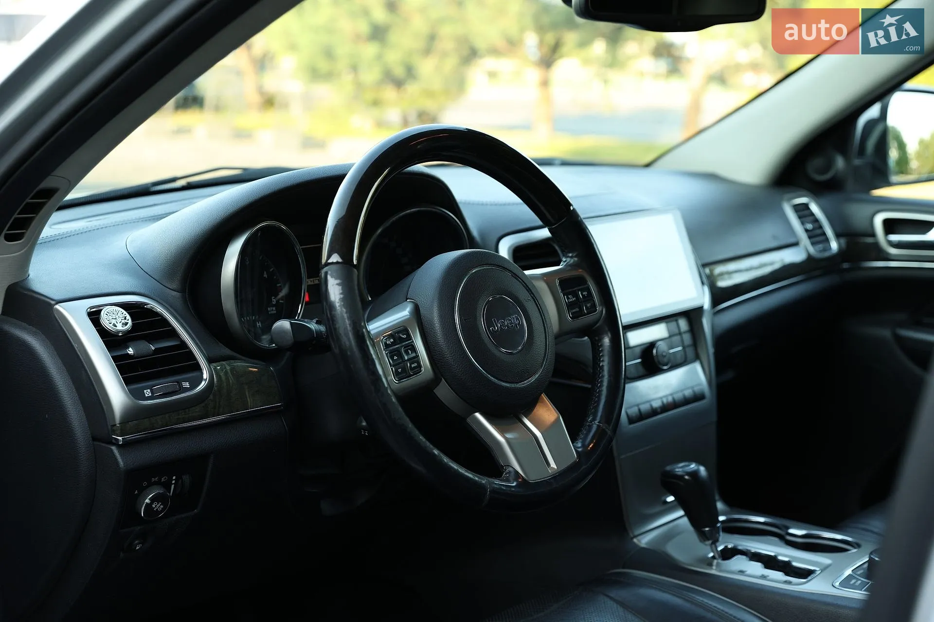 2011 Jeep Grand Cherokee - мініатюра 9