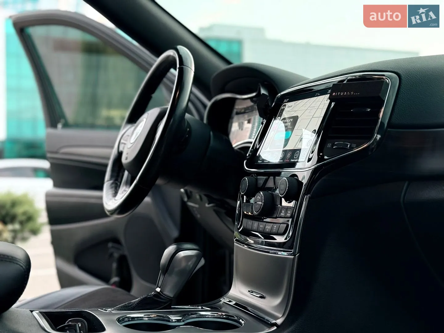 2020 Jeep Grand Cherokee - мініатюра 42