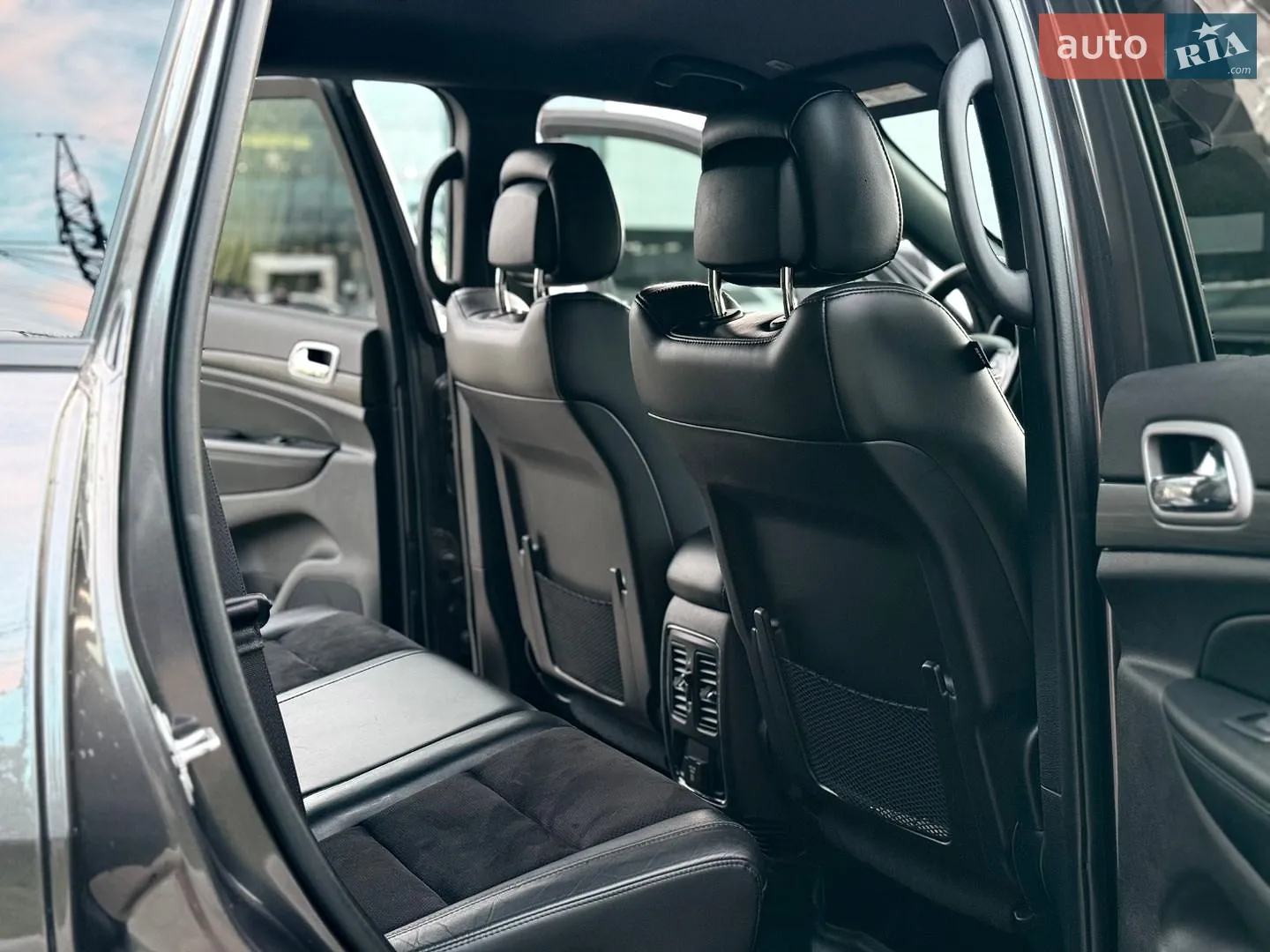 2020 Jeep Grand Cherokee - мініатюра 53