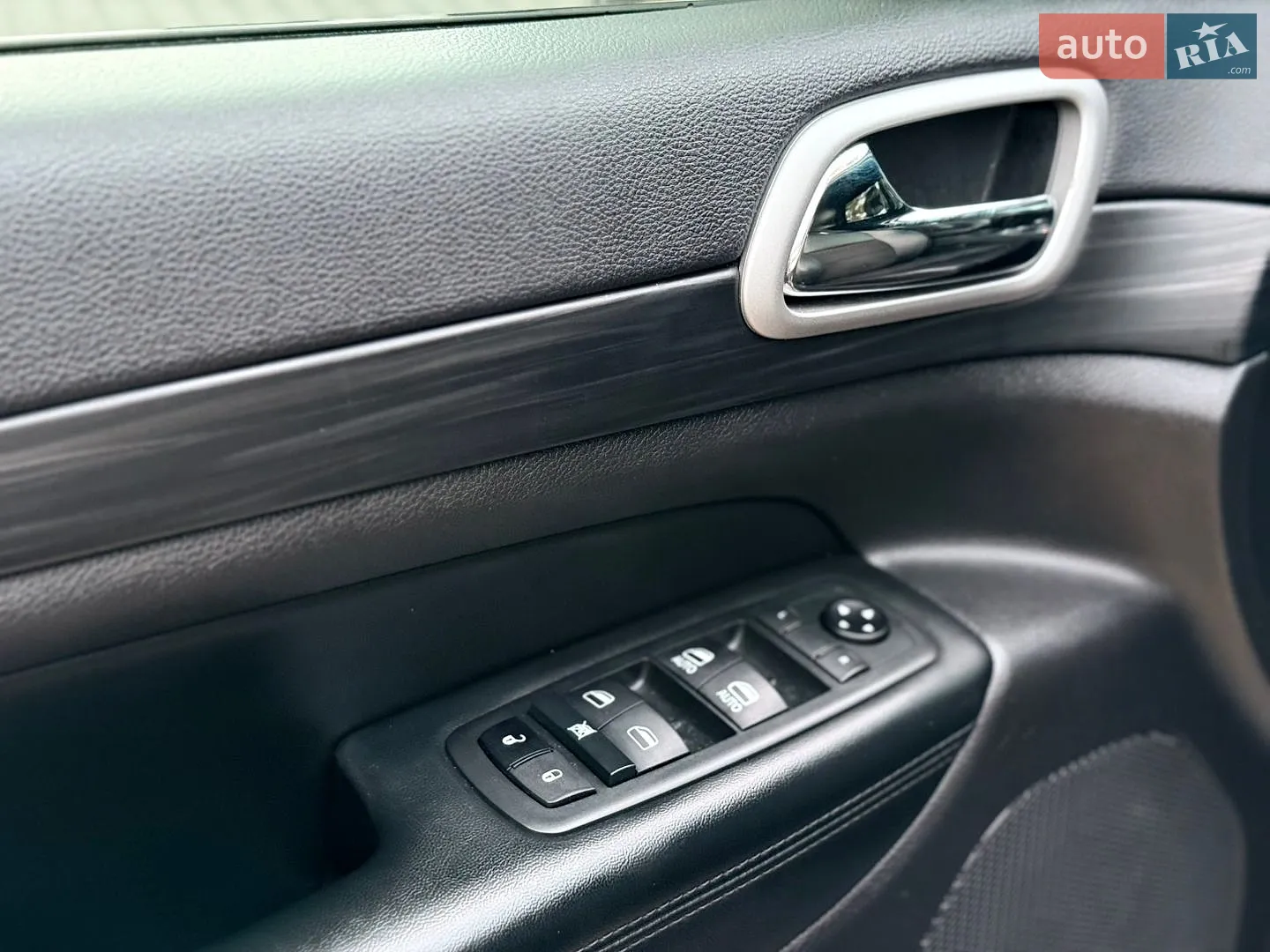 2020 Jeep Grand Cherokee - мініатюра 57