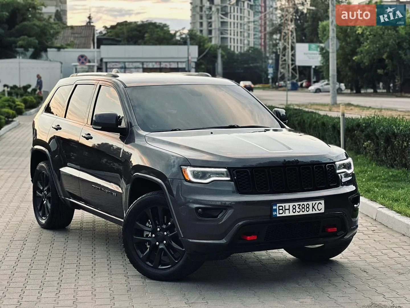 2020 Jeep Grand Cherokee - мініатюра 4