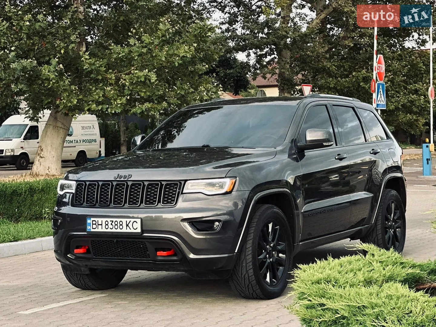 2020 Jeep Grand Cherokee - мініатюра 7