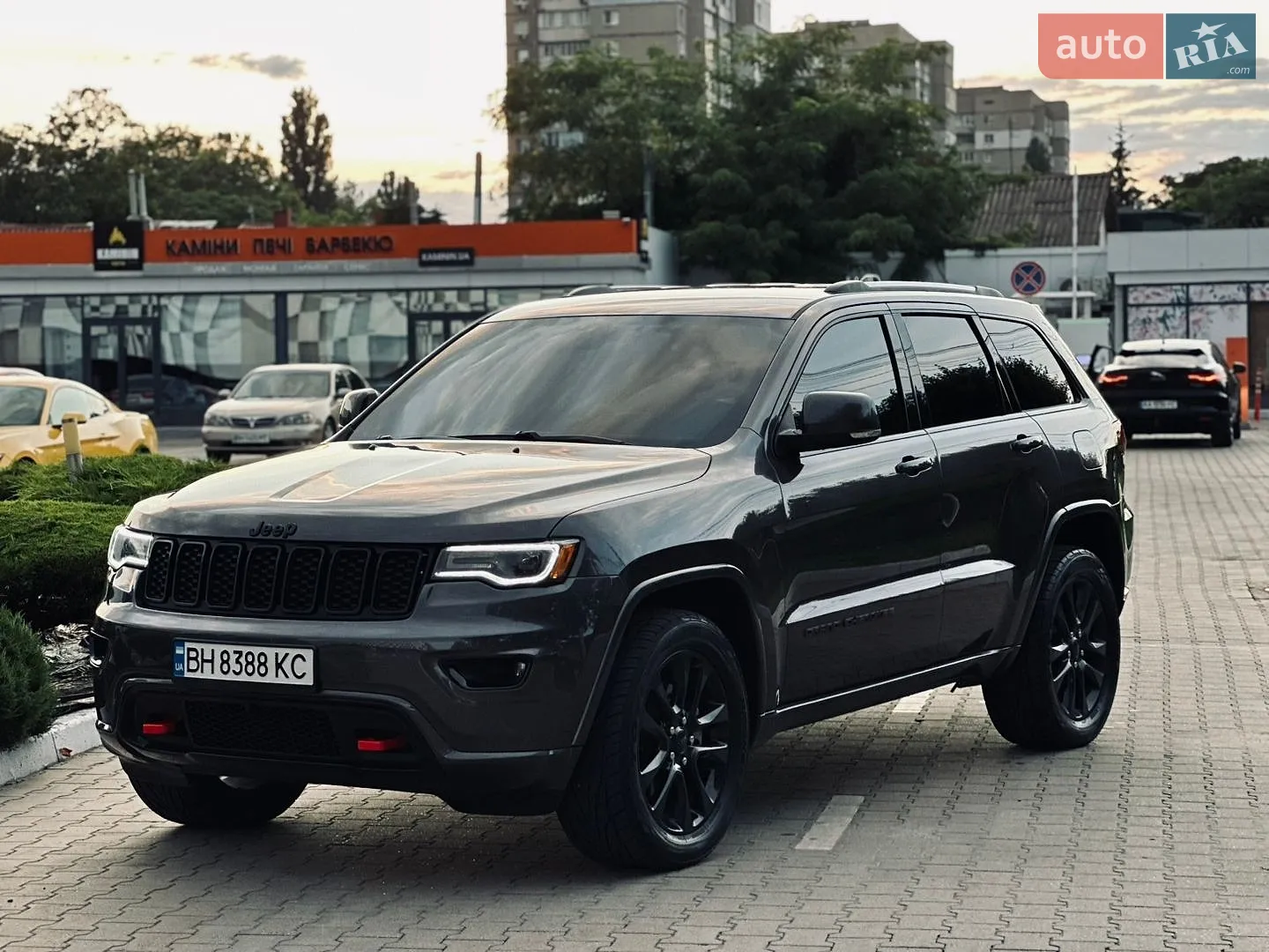 2020 Jeep Grand Cherokee - мініатюра 14