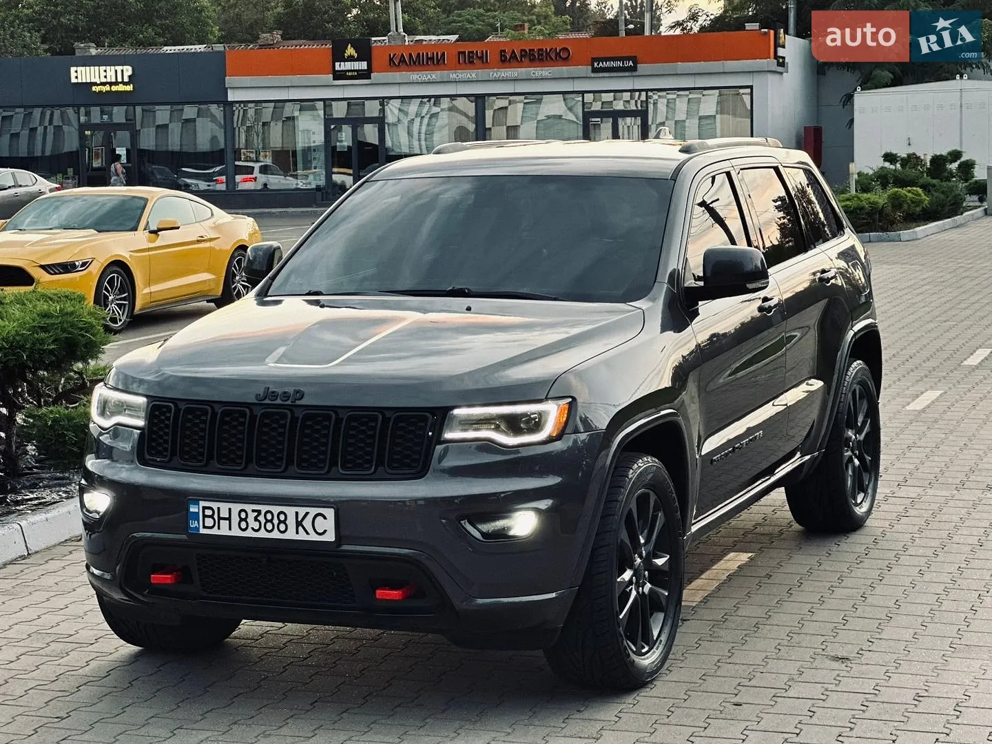 2020 Jeep Grand Cherokee - мініатюра 18