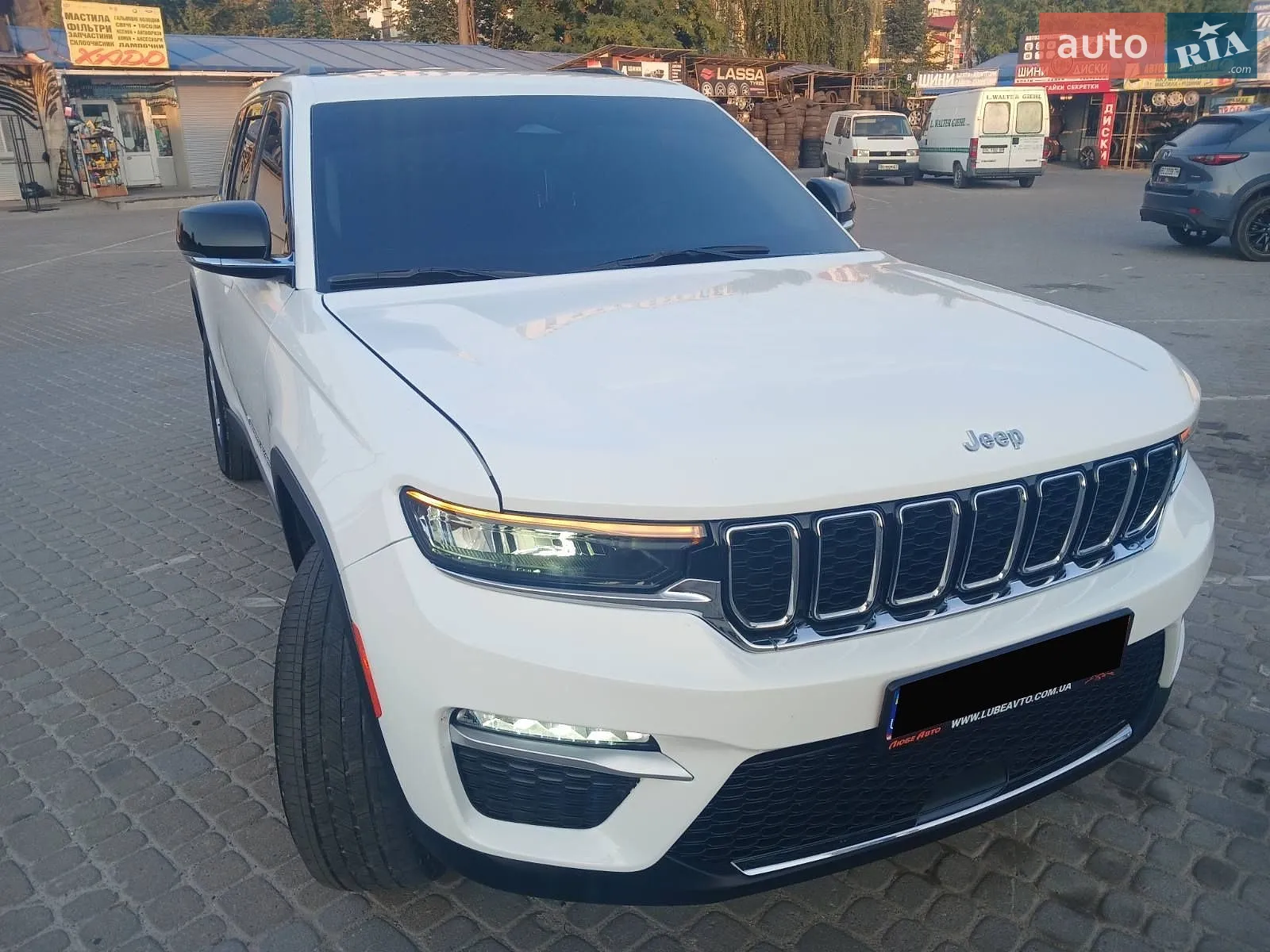 2023 Jeep Grand Cherokee - мініатюра 11