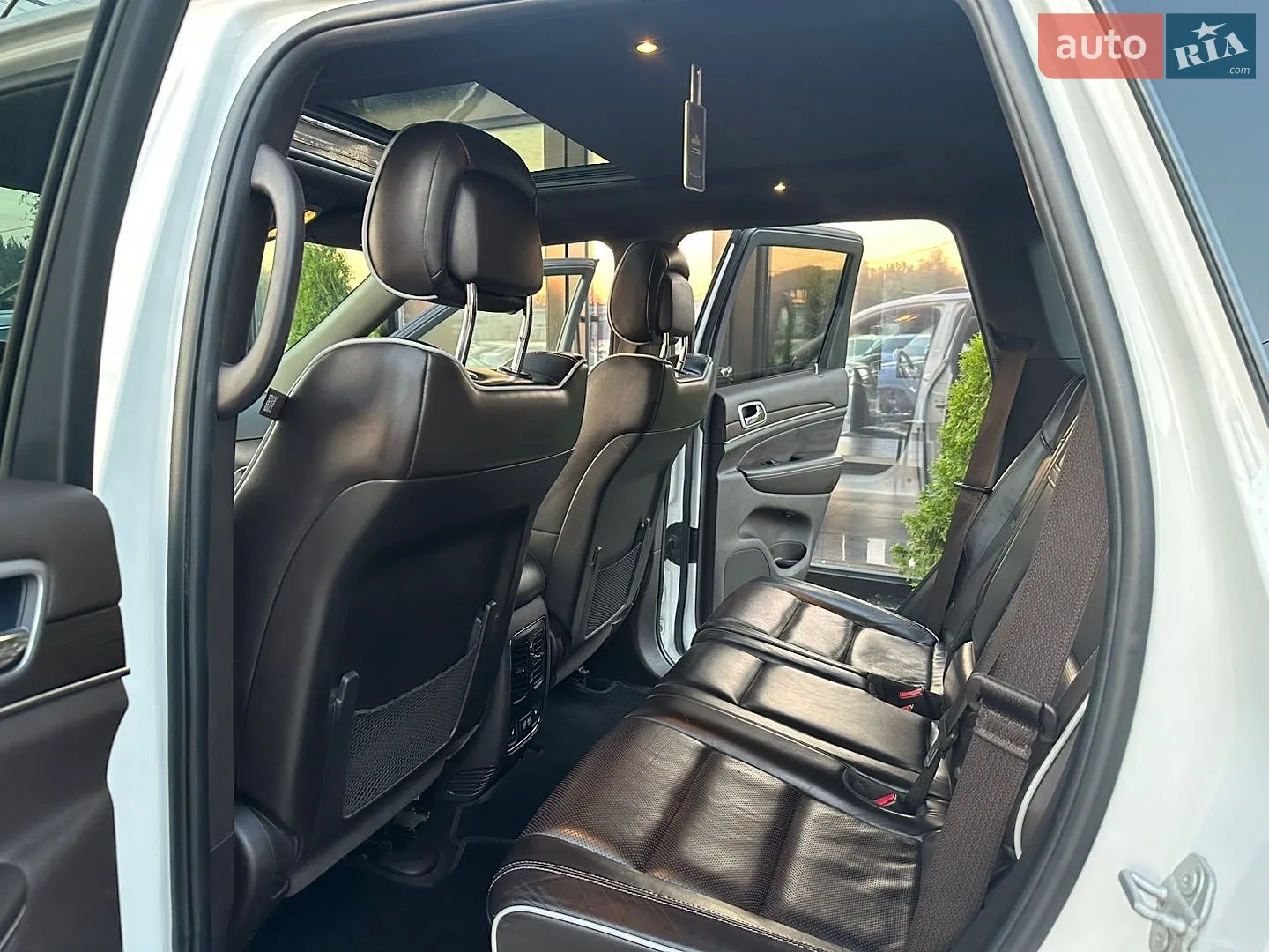 2018 Jeep Grand Cherokee - мініатюра 18