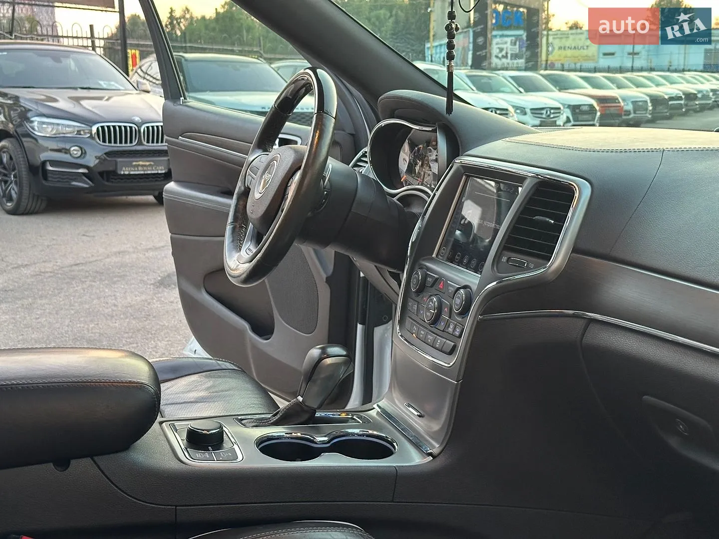 2018 Jeep Grand Cherokee - мініатюра 26