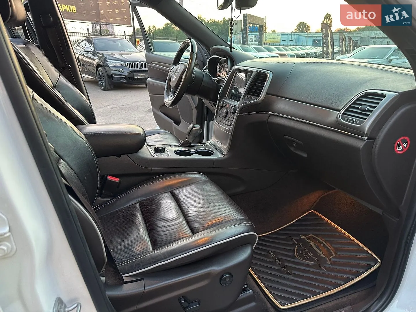 2018 Jeep Grand Cherokee - мініатюра 25