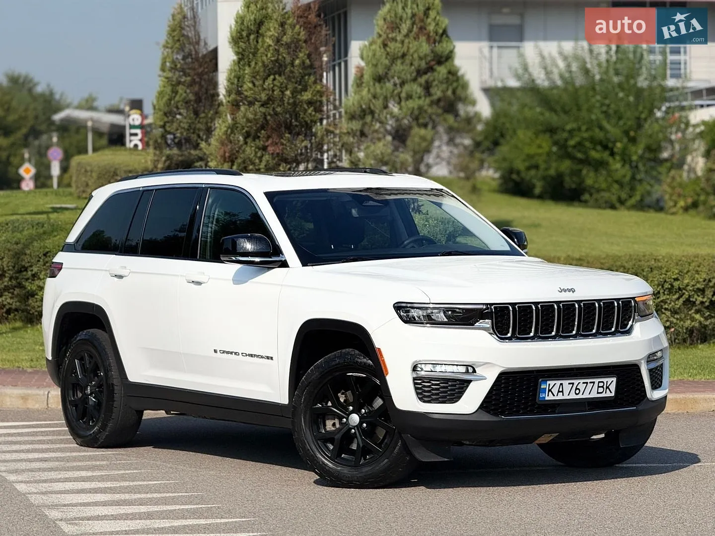 2022 Jeep Grand Cherokee - мініатюра 3