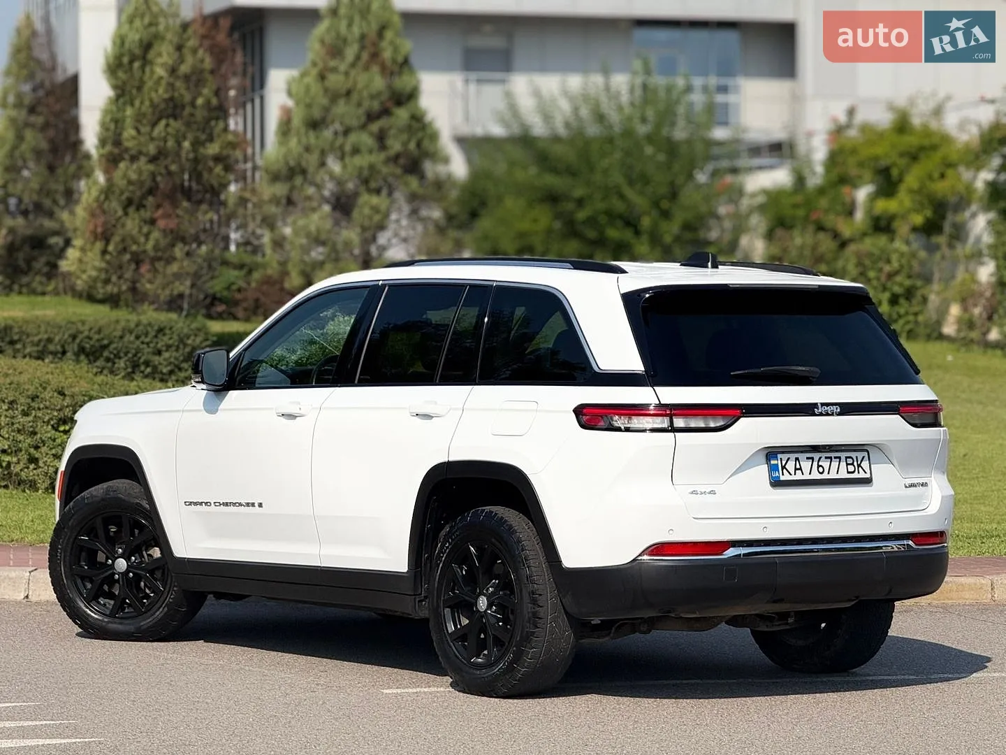 2022 Jeep Grand Cherokee - мініатюра 24