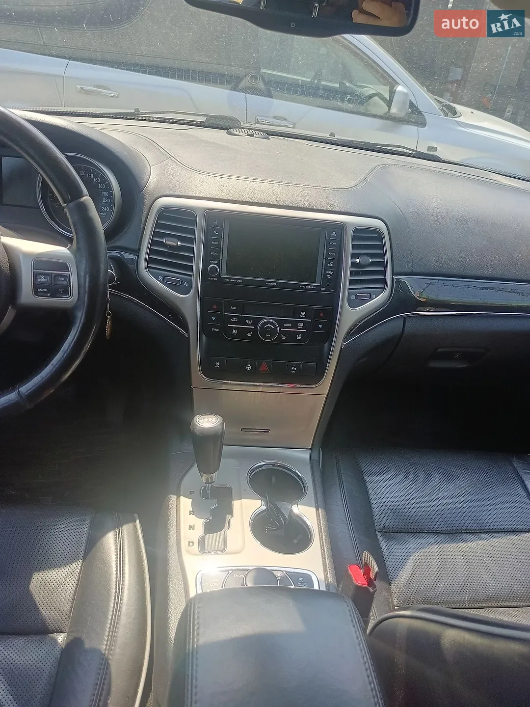 2011 Jeep Grand Cherokee - мініатюра 23