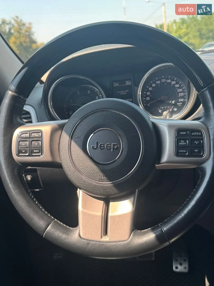 2012 Jeep Grand Cherokee - мініатюра 14