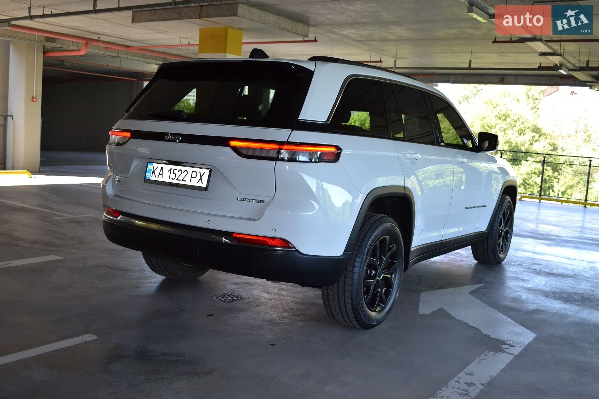 2022 Jeep Grand Cherokee - мініатюра 28