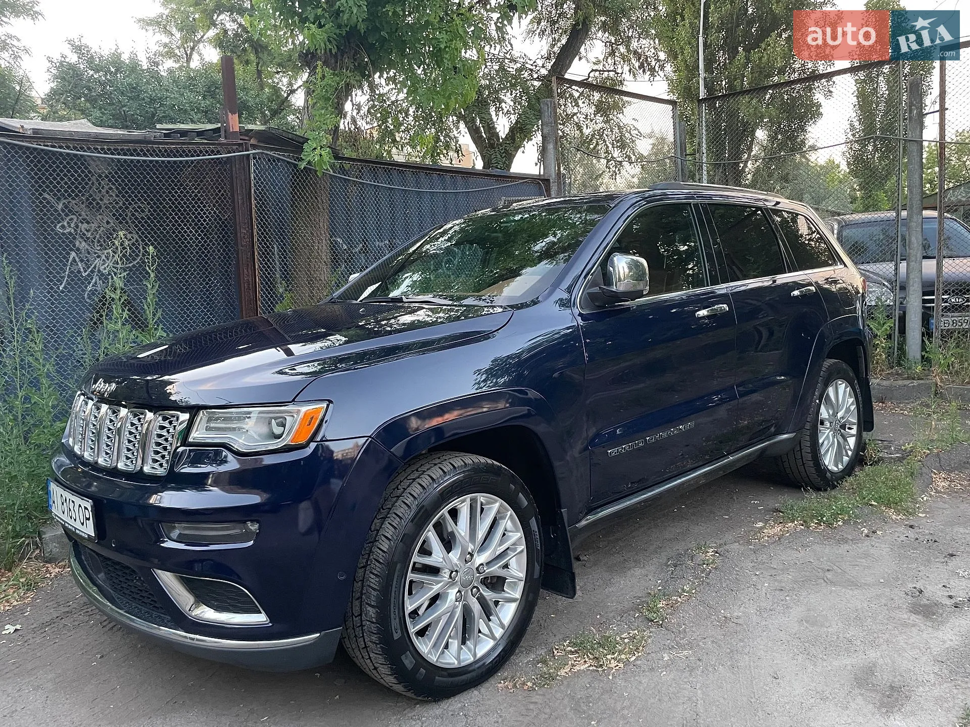 2016 Jeep Grand Cherokee - мініатюра 16
