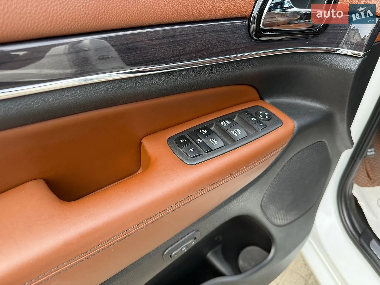 2021 Jeep Grand Cherokee - мініатюра 35