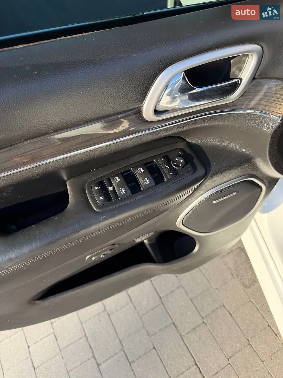 2015 Jeep Grand Cherokee - мініатюра 16