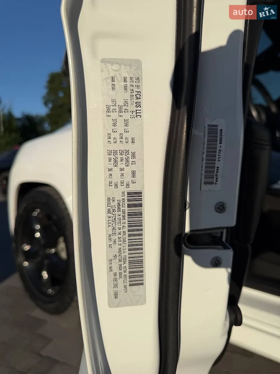 2015 Jeep Grand Cherokee - мініатюра 41