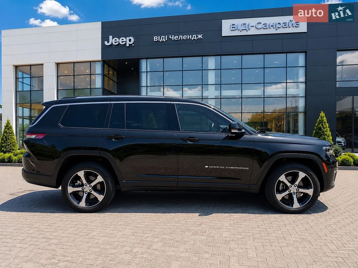 2021 Jeep Grand Cherokee - мініатюра 12
