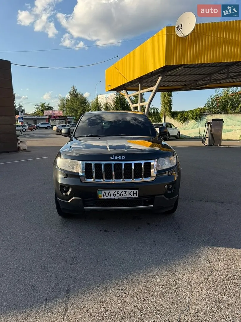 2011 Jeep Grand Cherokee - мініатюра 8