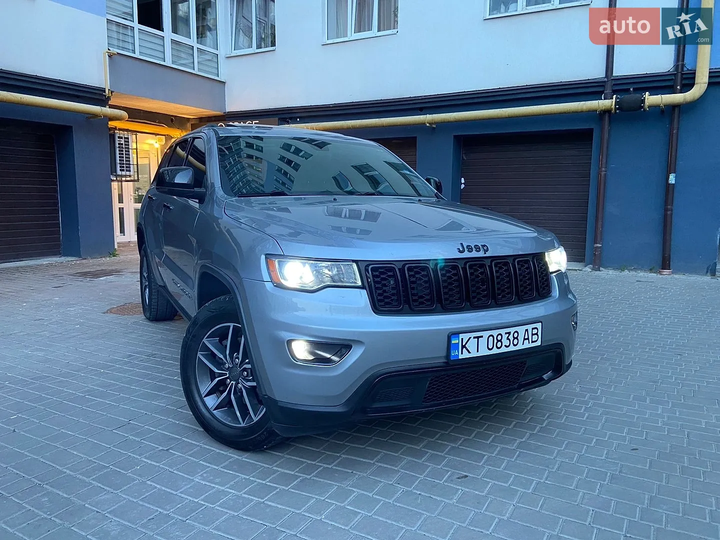 2019 Jeep Grand Cherokee - мініатюра 4