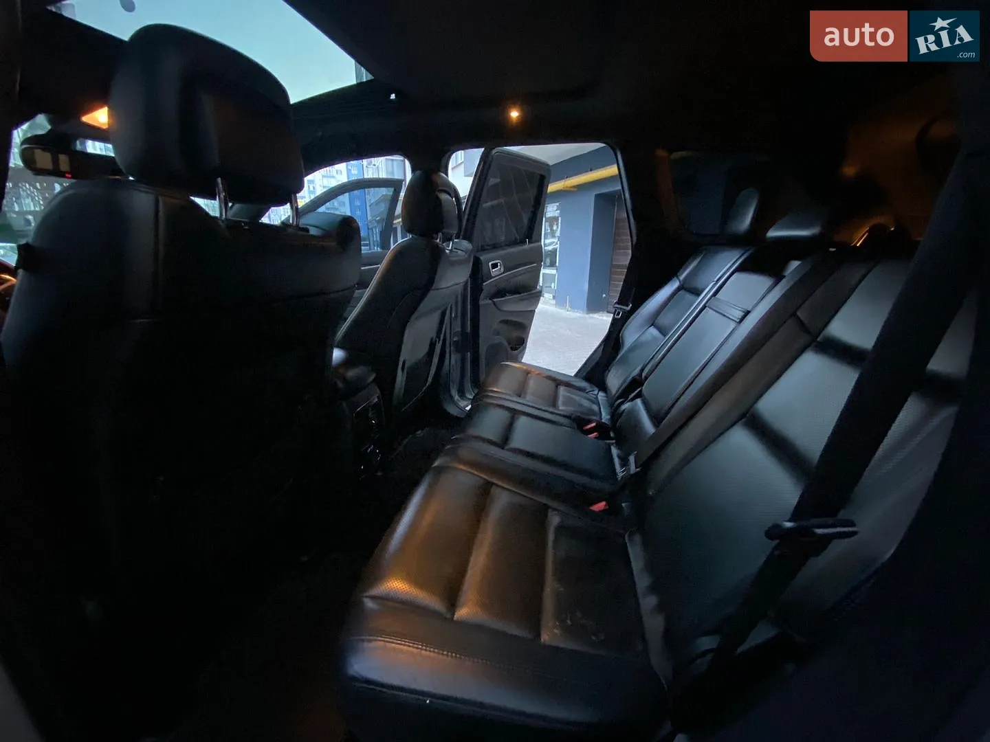 2019 Jeep Grand Cherokee - мініатюра 16