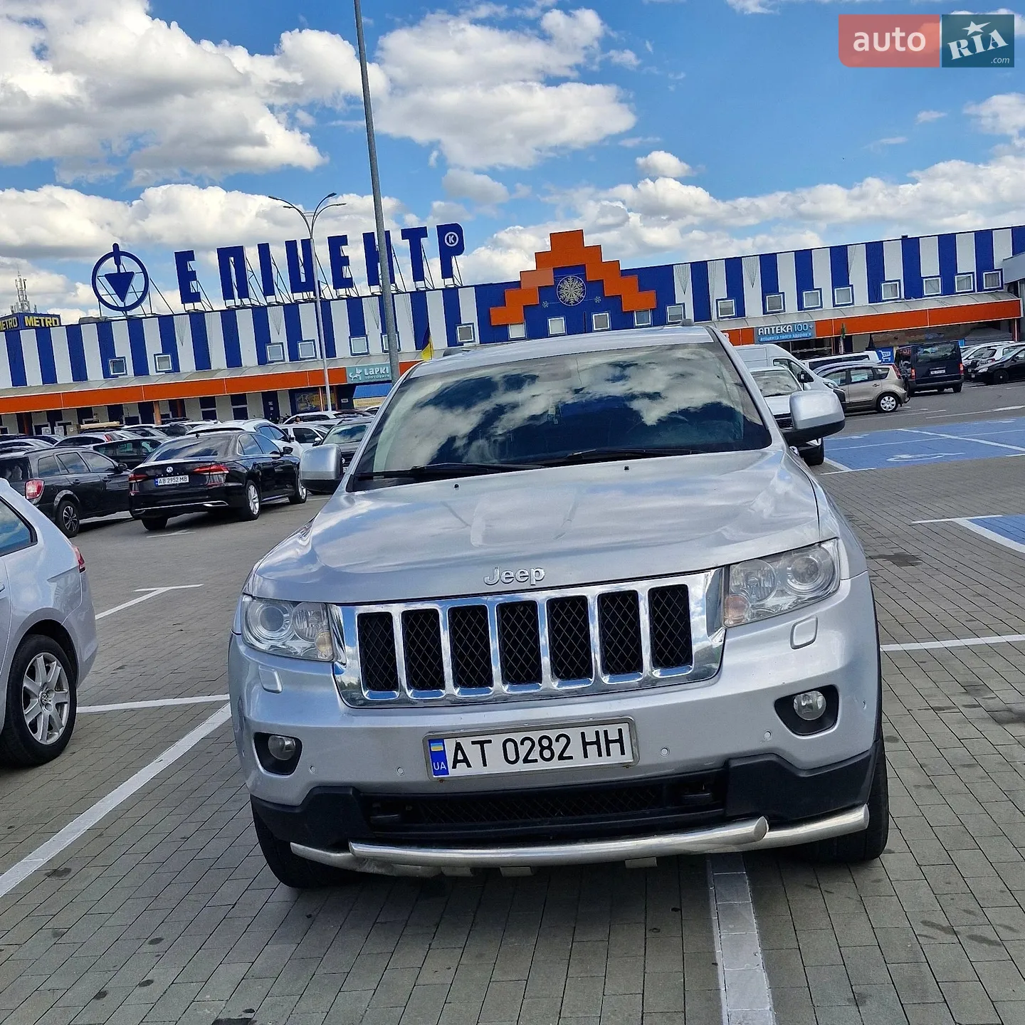 2011 Jeep Grand Cherokee - мініатюра 3