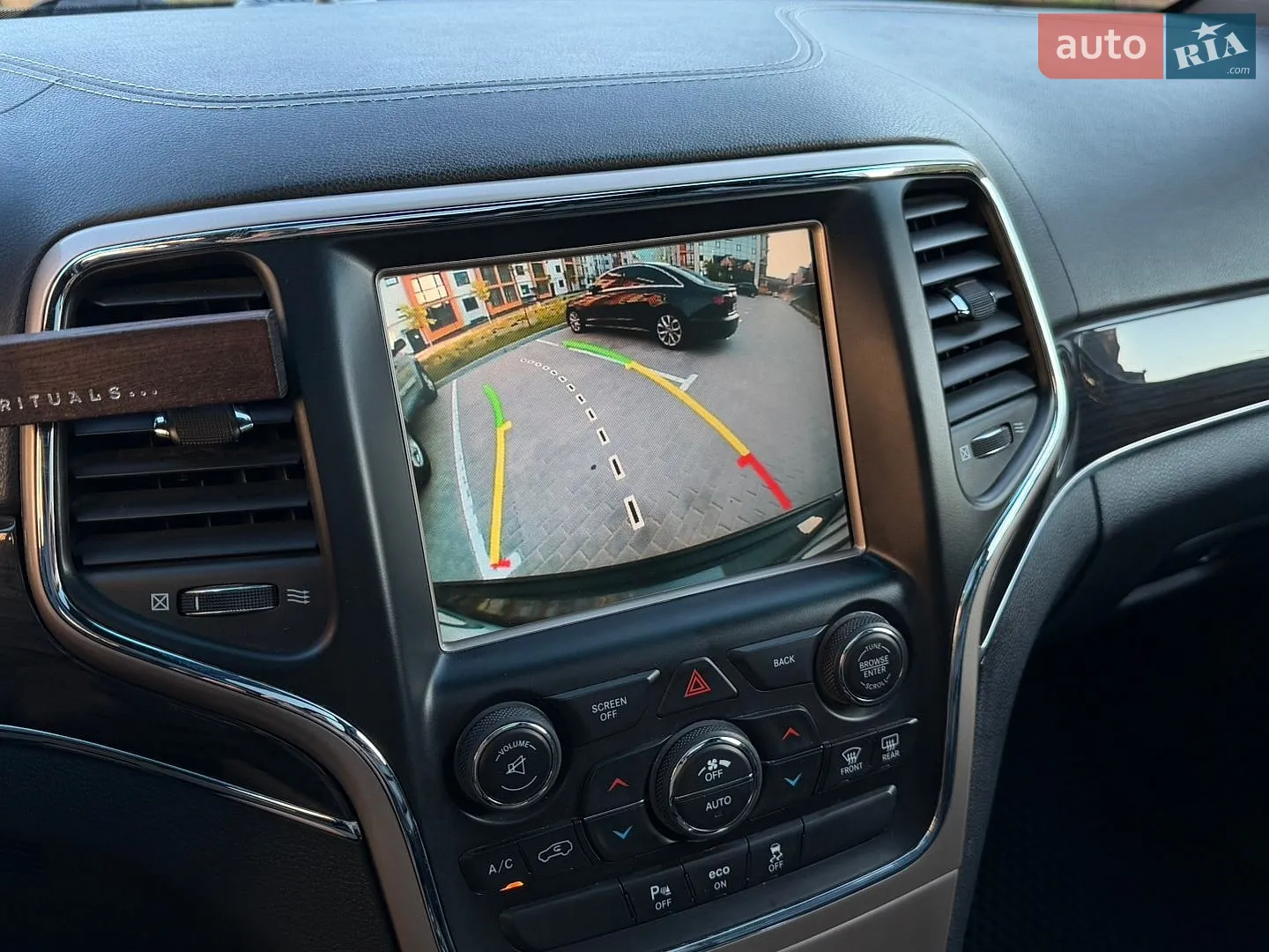 2015 Jeep Grand Cherokee - мініатюра 10