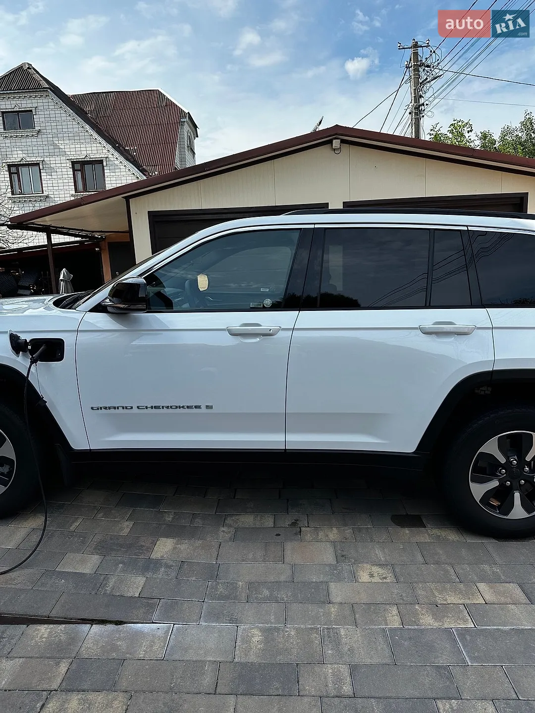 2025 Jeep Grand Cherokee - мініатюра 3