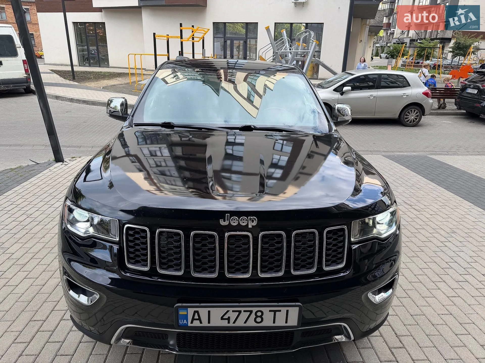 2020 Jeep Grand Cherokee - мініатюра 2