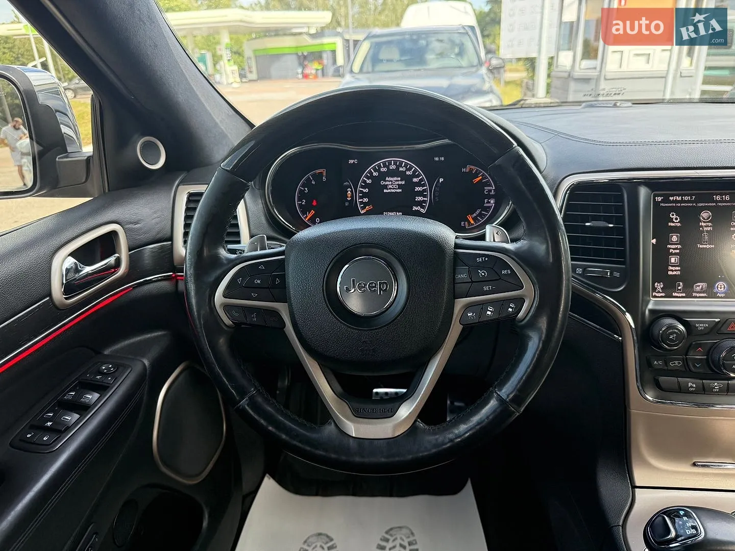 2013 Jeep Grand Cherokee - мініатюра 15
