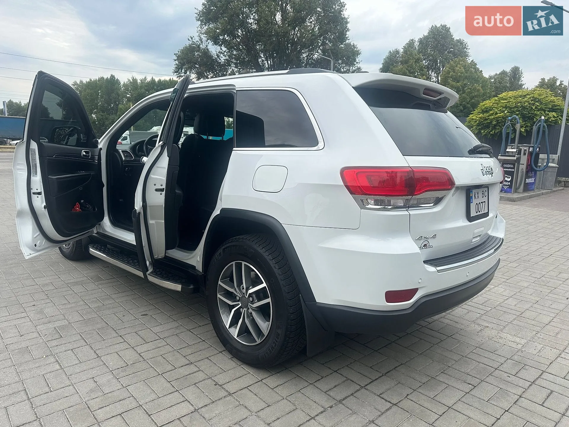 2019 Jeep Grand Cherokee - мініатюра 4