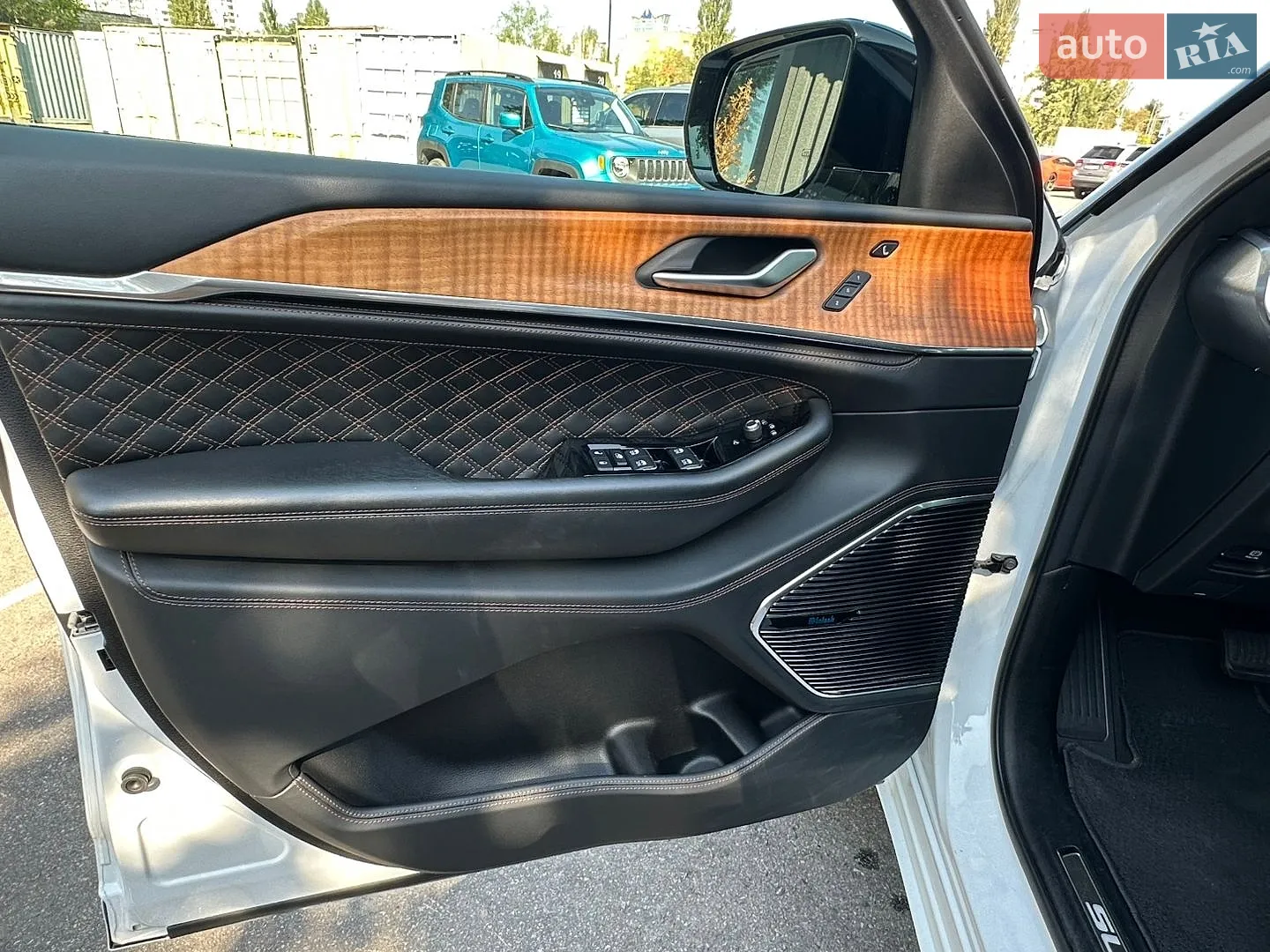 2022 Jeep Grand Cherokee - мініатюра 18