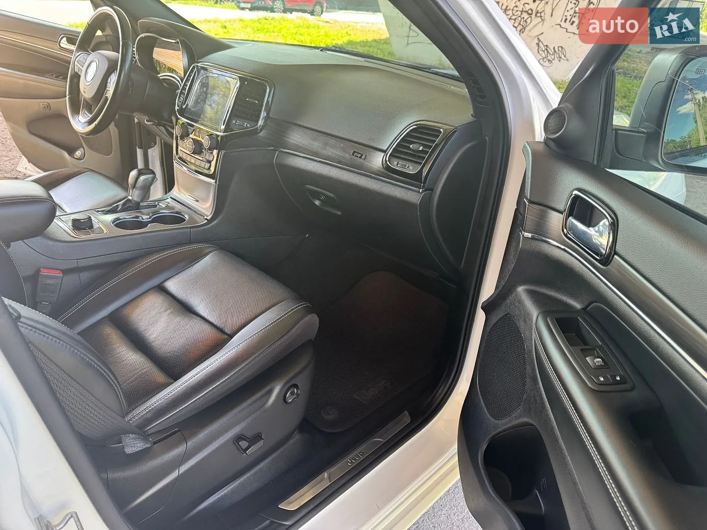 2021 Jeep Grand Cherokee - мініатюра 44