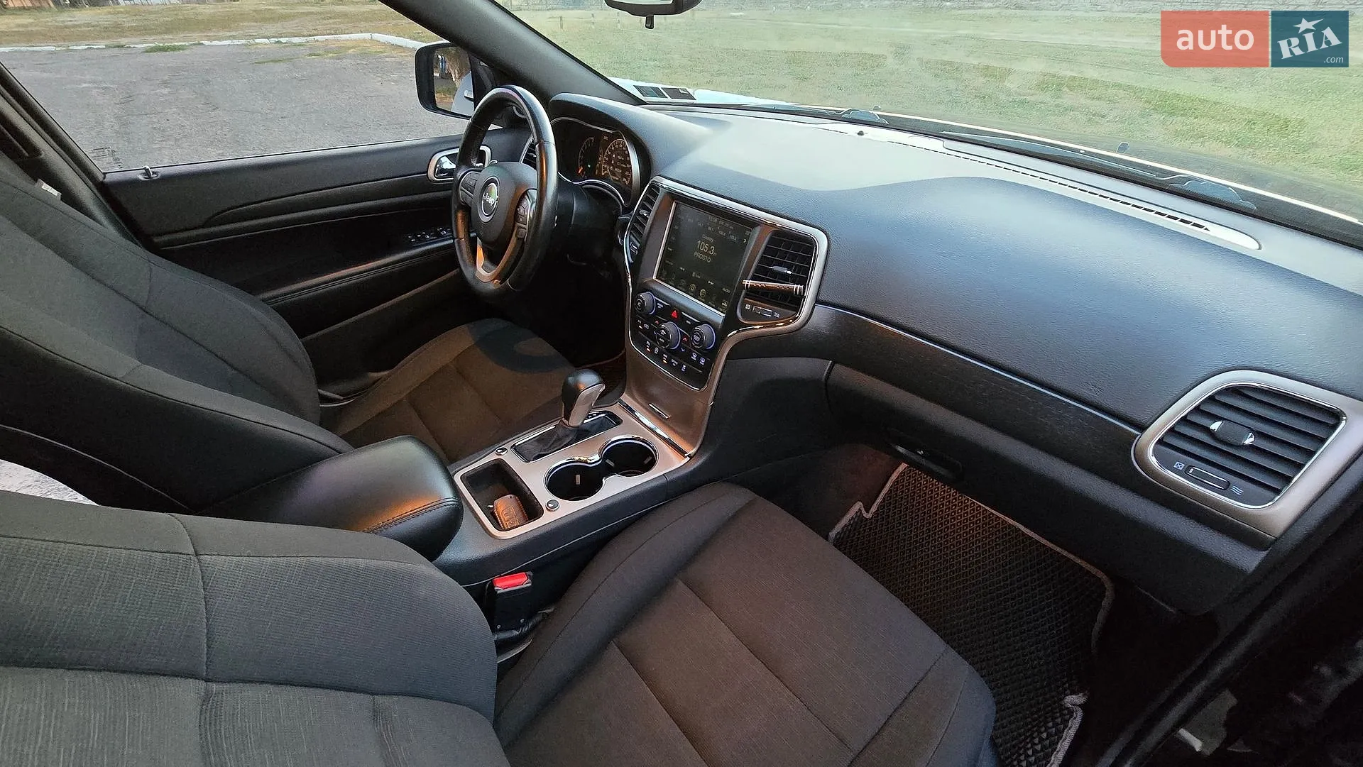 2016 Jeep Grand Cherokee - мініатюра 17