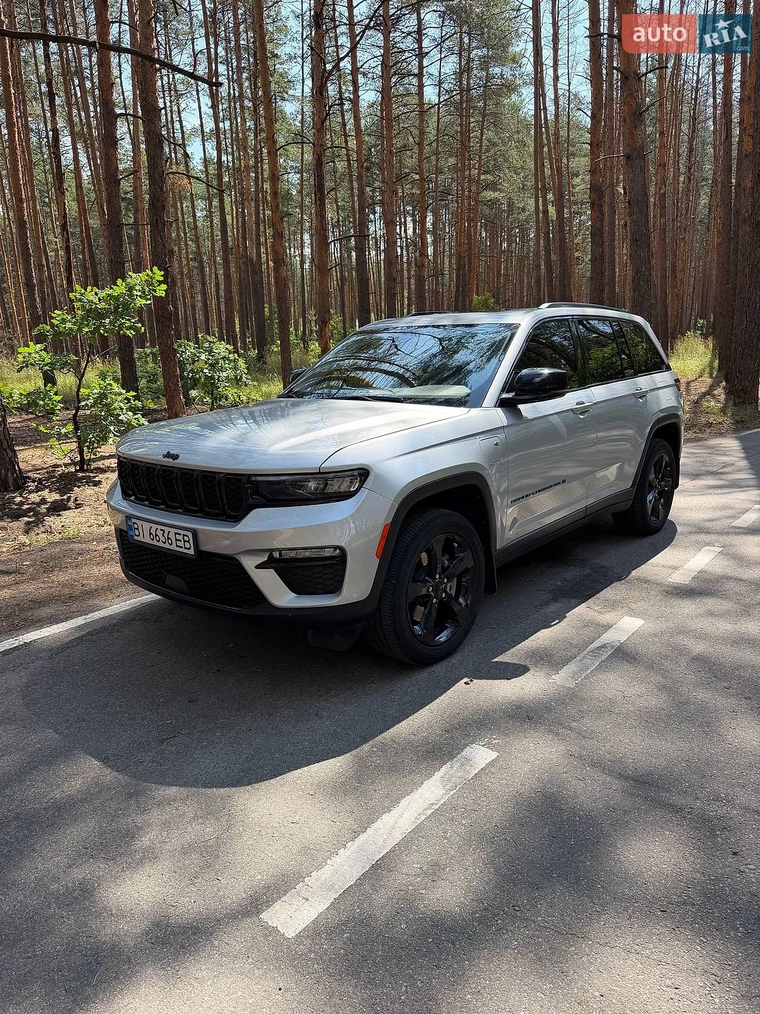 2023 Jeep Grand Cherokee - фото 1
