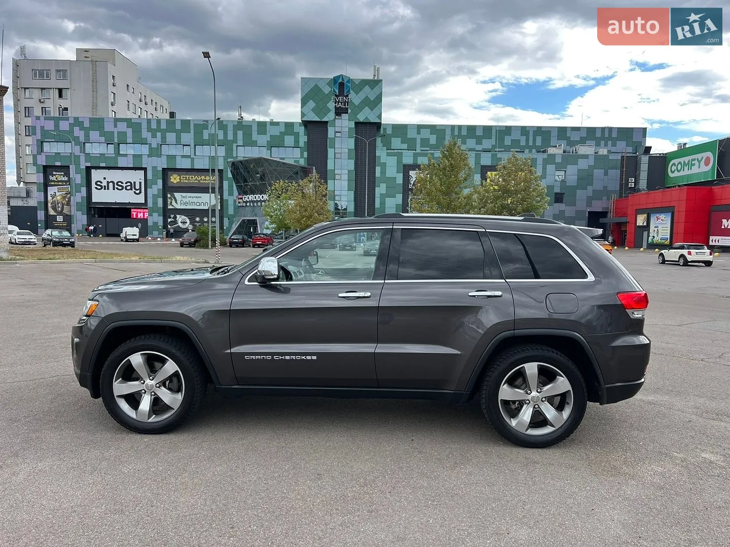 2013 Jeep Grand Cherokee - мініатюра 8