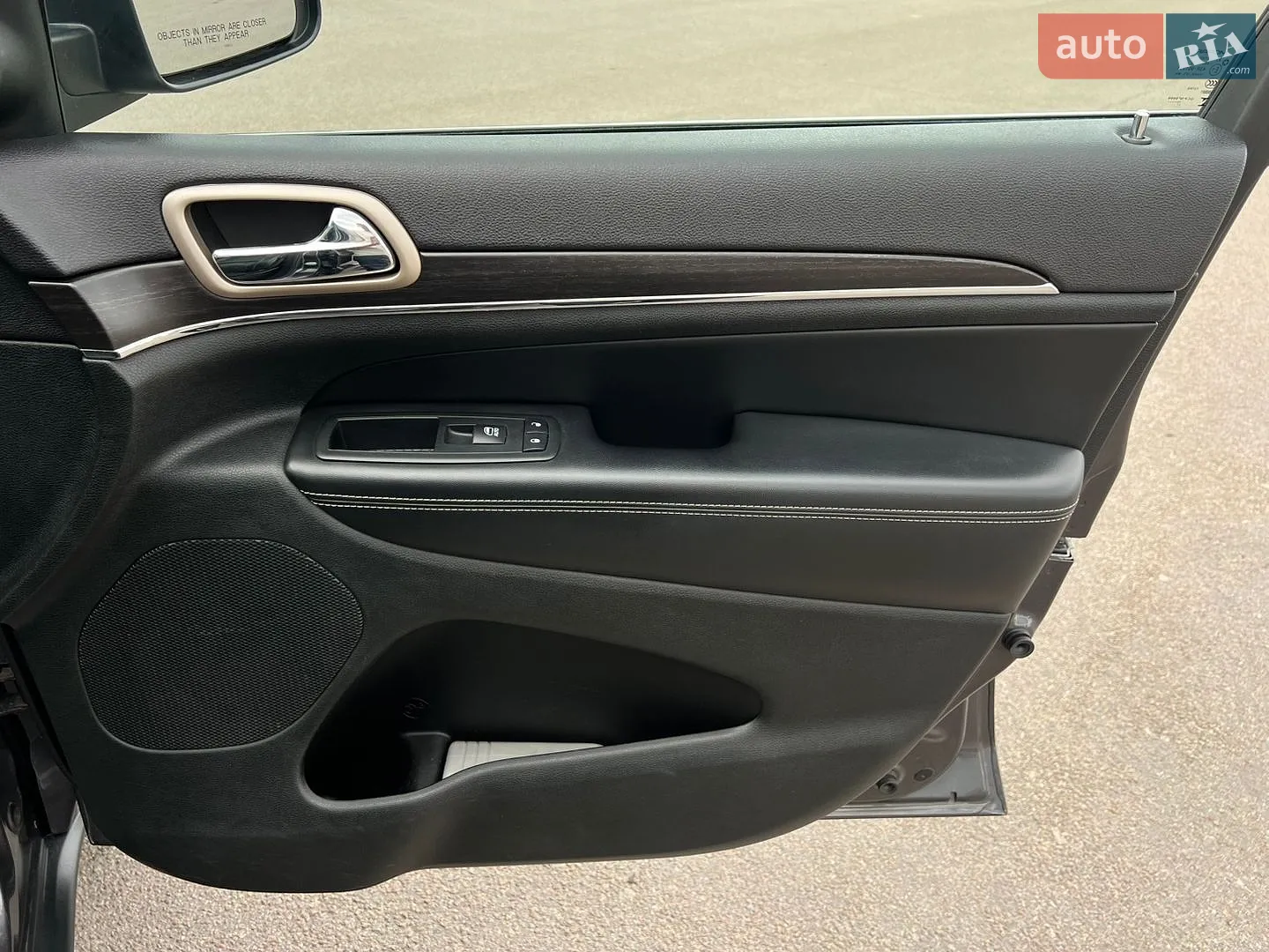 2013 Jeep Grand Cherokee - мініатюра 27