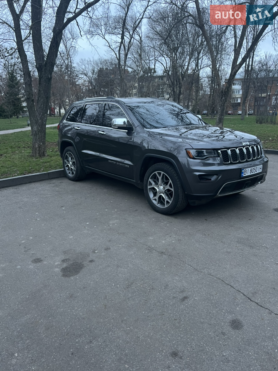 2019 Jeep Grand Cherokee - мініатюра 20