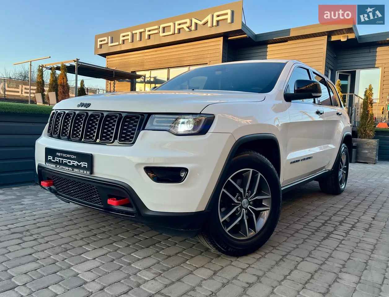 2018 Jeep Grand Cherokee - мініатюра 93